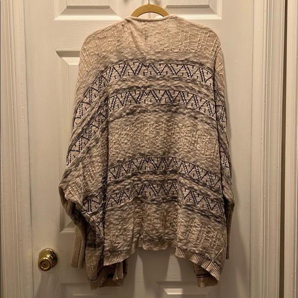 Womens cardigan - Picture 2 of 2